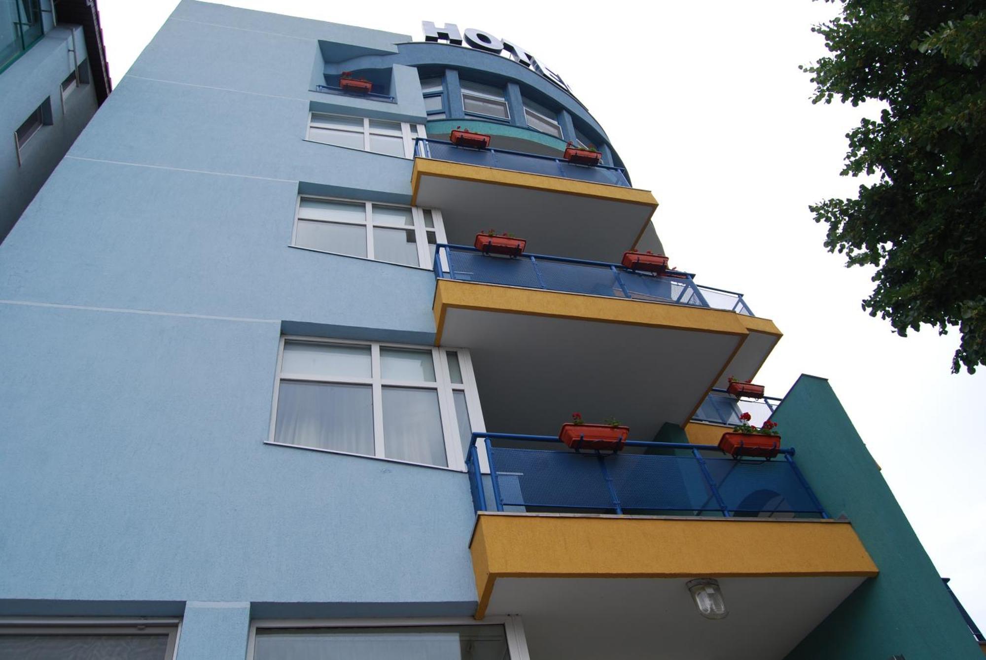 Dali Hotel Neptun Exterior foto